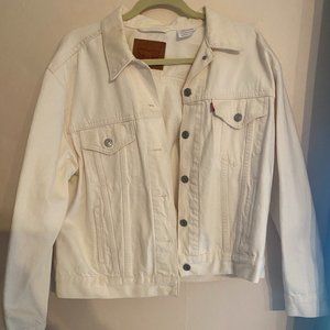 Levi White Trucker Oversized Jean Jacket